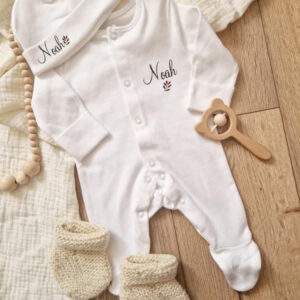 Lots tenues de naissance