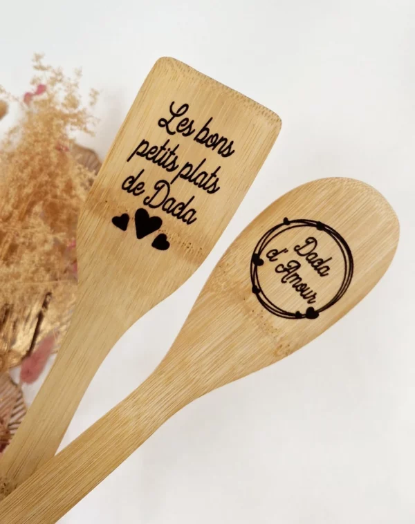 Lot spatule et cuillère en bois