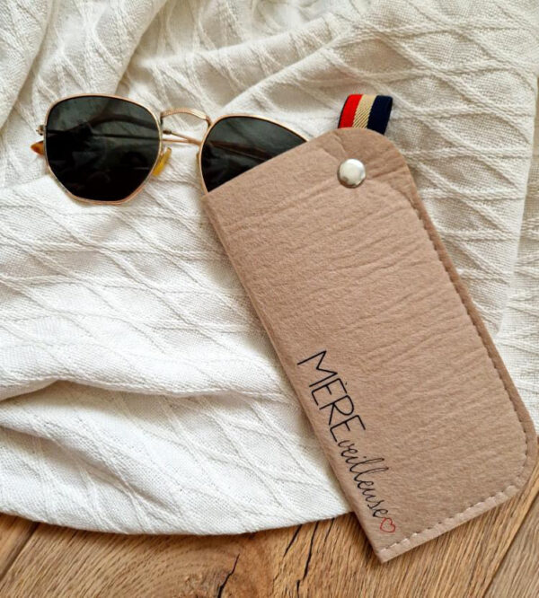Étui à lunettes