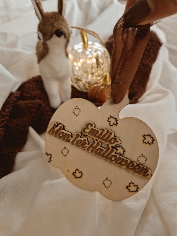 Petite Citrouille en bois personnalisée – Image 6