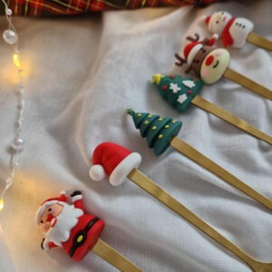 Cuillères de Noël dorées gravées - Motif en silicone